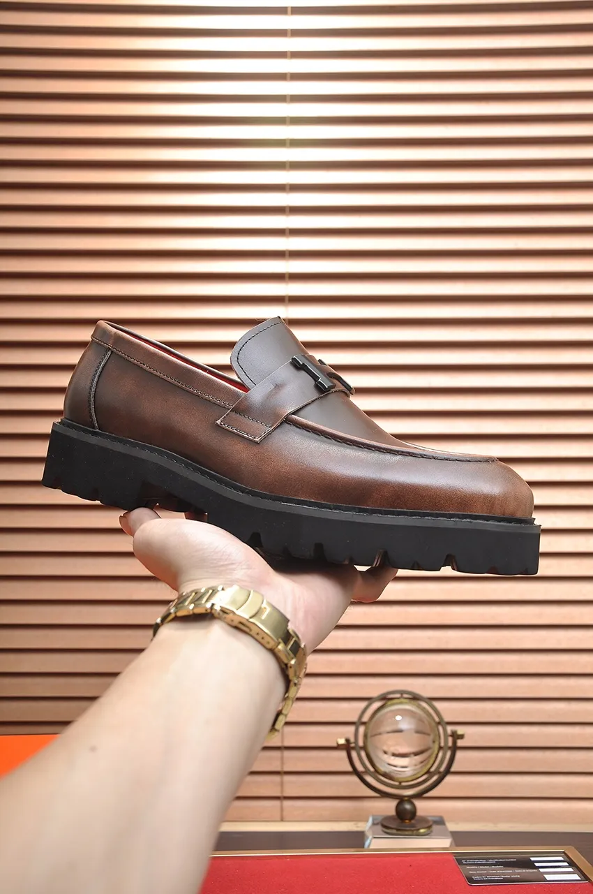 Men's Men's Shoes💰560💶[[HERMES]] (High-end Niuli) New 🍀 HERMES - top version of Ferragamo's classic casual leather shoes! Made of imported original cowhide, the inner top layer is comfortable cowhide lining! Original wear-resistant rubber outsole! High quality products! Code number 38-45 (45 customized)